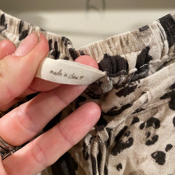 🎉Limited Time Price🎉 Spell Wild Ones Shorts - Large - Picture 5 of 16